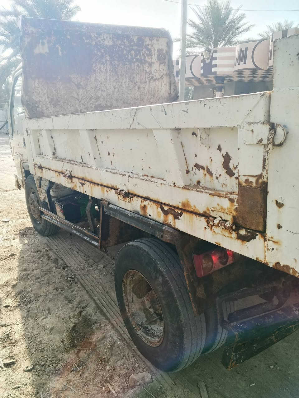 للبيع او مراوس بمكينه عنتر مرقمه 
كنتر موديل 2012رقم بابل انكليزي تحويل ثاني يوم نكرة سلف بريك شغال بور ستيرن جديد تايرات نضيفه 

السعر 30 ورقه 

المكان كربلاء حولي ابو مهدي المهندس 

***********
