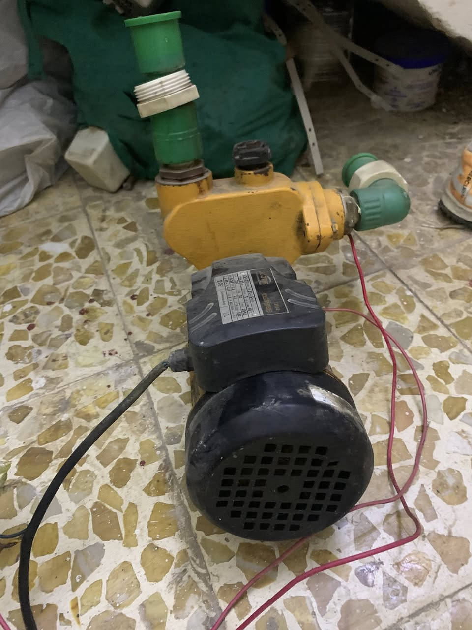 البيع سل وجاوبك ***********
