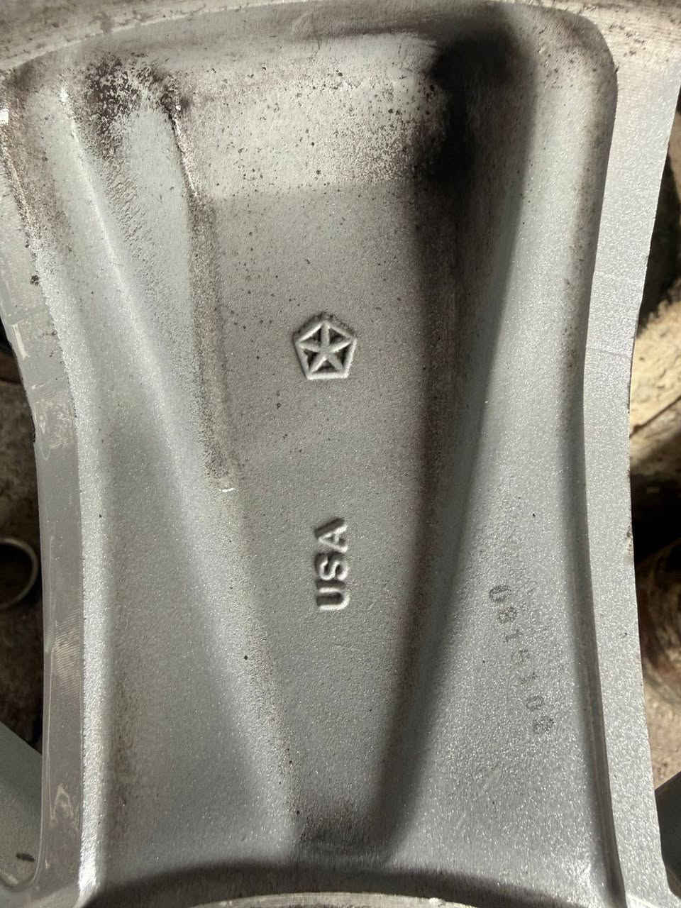 تخم ويل كب جارجر جالنجر اوباما 
اصلي لا عواج ولا كس ولا شي بيهن 
وياهن زوج تاير نضيف كلش وزوج تعبان

للبيع سعر 325 
 
مكان بغداد 

***********
