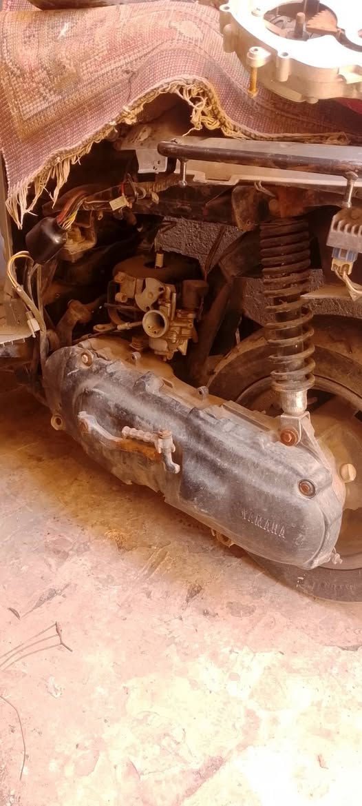 سلام عليكم دراجه بيكم نثيه ما صالهه هواي من متروكه كايمه عوزه بس تجفيت بعدهه نضيفه
سعر 80وبيهه مجال مكان كوت حي الحكيم


**إذا كنت صاحب هذا الإعلان وتريد حذفه لأي سبب، رجاءا أرسل رسالة إلى الدعم الفني**