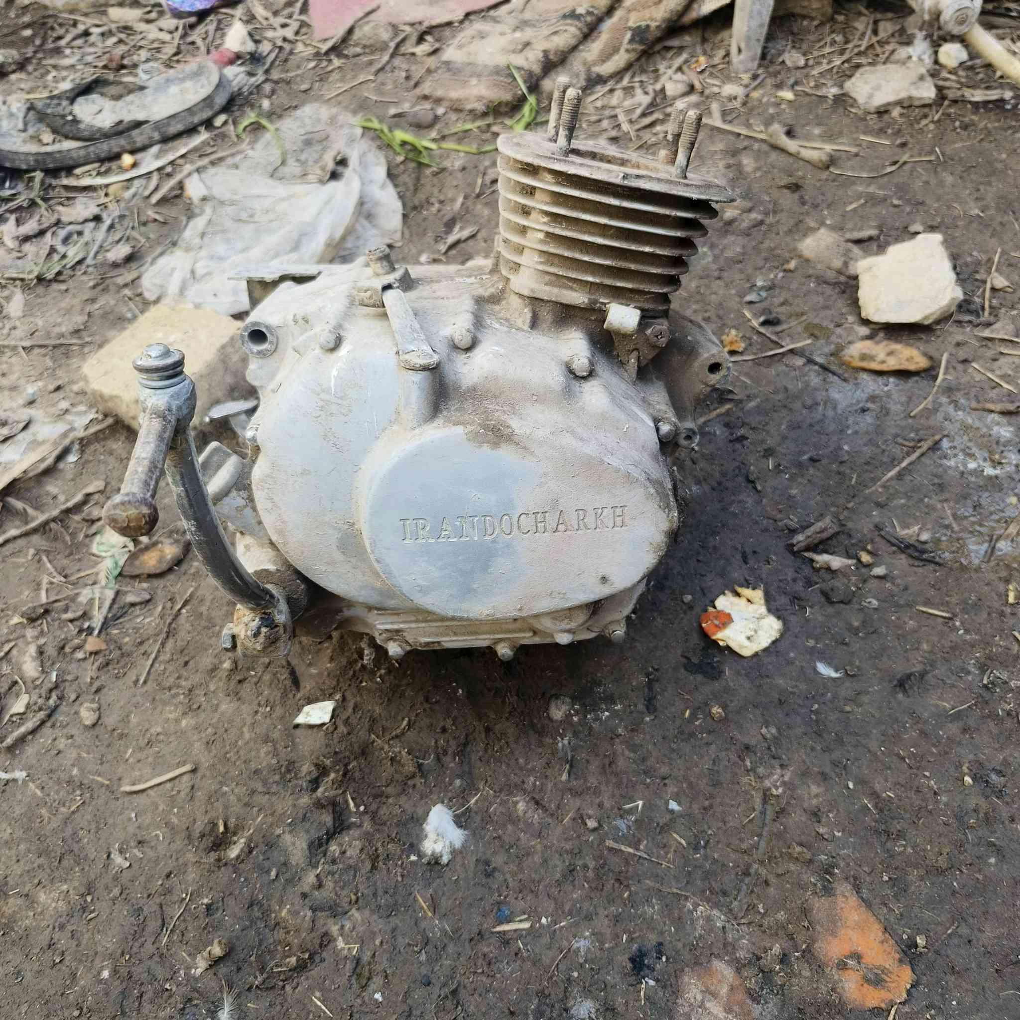 غراض للبيع الاسعار مناسبه جوه السوك
تانكي نامه بـ10
كشن بـ6
ماشه بـ4
كابريته بـ5
استانه صفح نامه ب 2
ماشه بـ4
دبل بـ3
والمكينه بـ30 كوم حديد
لايتات ستوته بـ3
*********** واتساب
