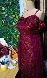 ملابس مكس • اقل طلب ٥٠ • توصيل كل العراق