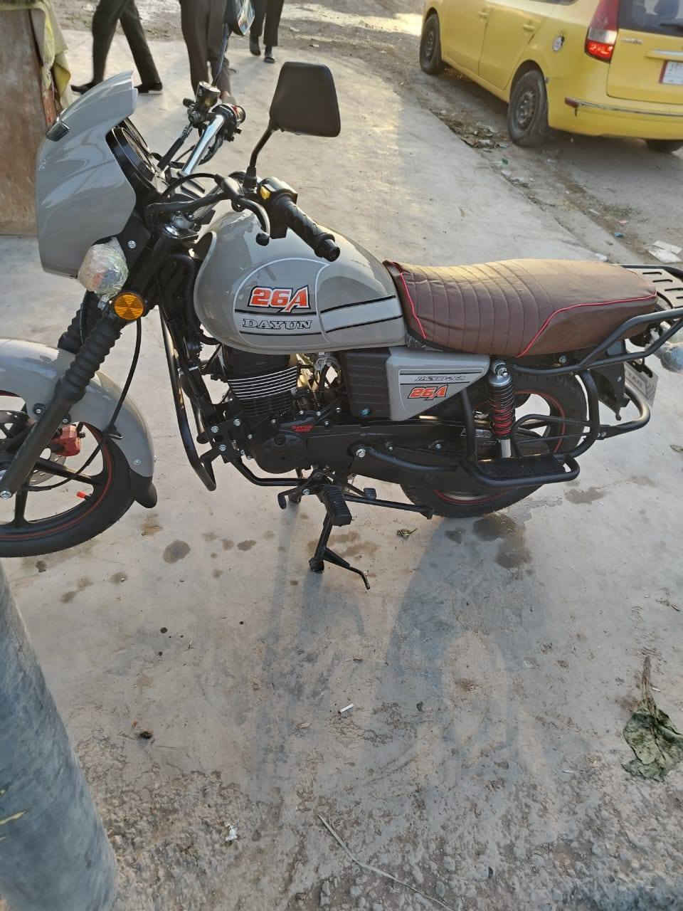 السلام عليكم دراجه دايوان للبيع 26 السكن بغداد تقاطع النهروان رقم ***********
