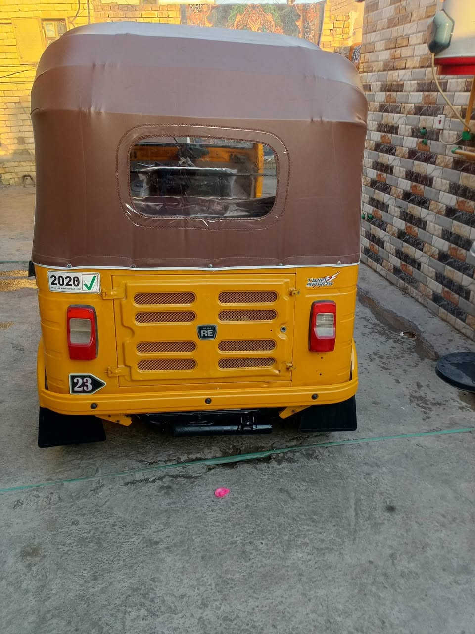 السلام عليكم شباب تكتك للبيع موديل ٢٠شهر 11مكفوله ‏‪***********‬‏تحويل مباشر مكاني بغداد المعامل ‏
