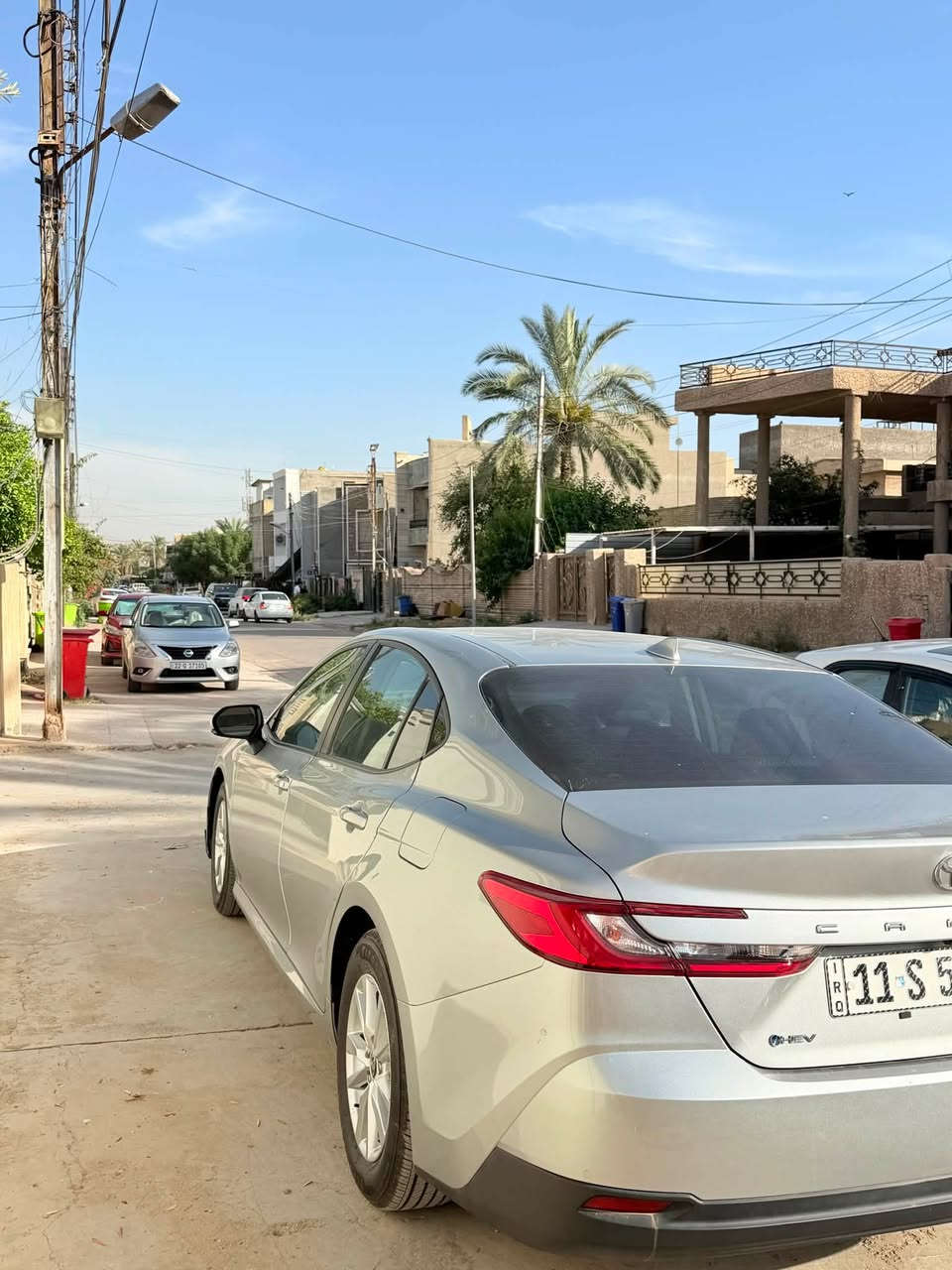 السلام عليكم
كامري 2025 هايبرد وارد امريكي 
رقم بغداد تحويل ثاني يوم 
بيه جاملغ وبنيد بدون دواخل 
رقم الشاصي موجود ويه الصور 
مواصفات LE
بصمه جلد داخل ابيض 
تحكم ستيرن 
شاشه 
كامره خلفيه 
ماشيه 10 ميل
تبريد بيانو 
سياره نضيفه كامله اي نقص ما بيه 
مكان سياره بغداد العامريه 
رقم التلفون : ***********
