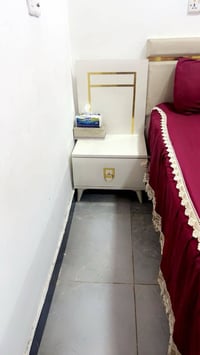 غراض • للبيع • غرفه اخشاب