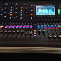 ميكسر Midas M32 • راك فلاي • نظيف جدا