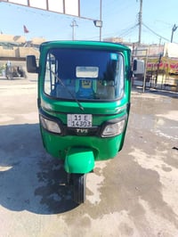 تكتك للبيع مكفوله من كلشي سعر ٧ وبيه مجال قليل رقم وسنويه  مكان حي جها...