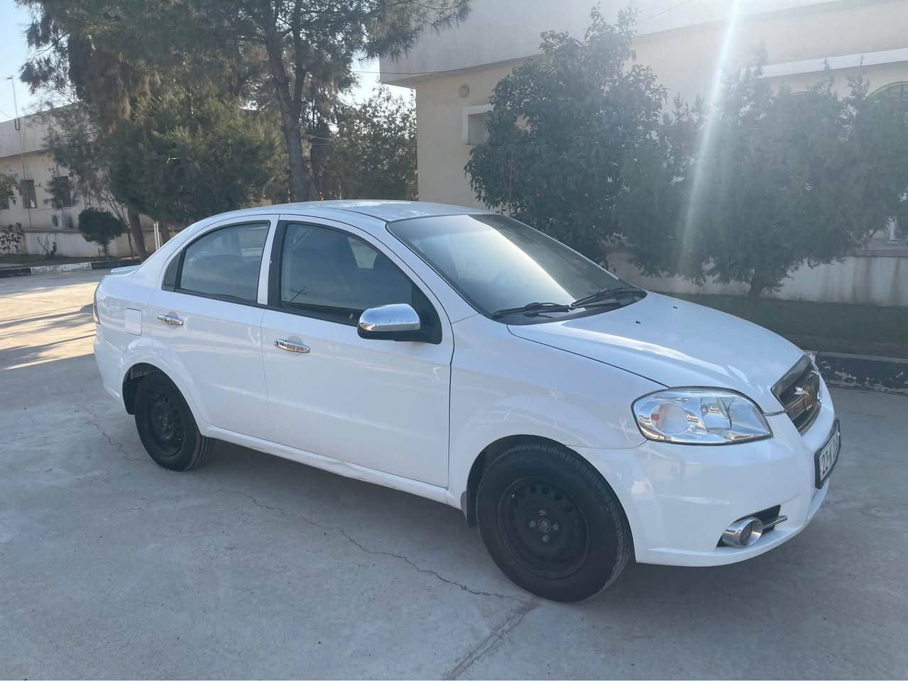 ئه فؤ. تؤ ما تيك.  سه  ياره كه زؤر خا و نه. دوو پا ر چه. هه يه بي شؤري
 ره قم. سه نه وي. نويه گير و مه چينه. ته برت. به شه رت شيون. هه ولير. ره قم. مؤ. بال ***********
سحر 75 أربيل, العراق
