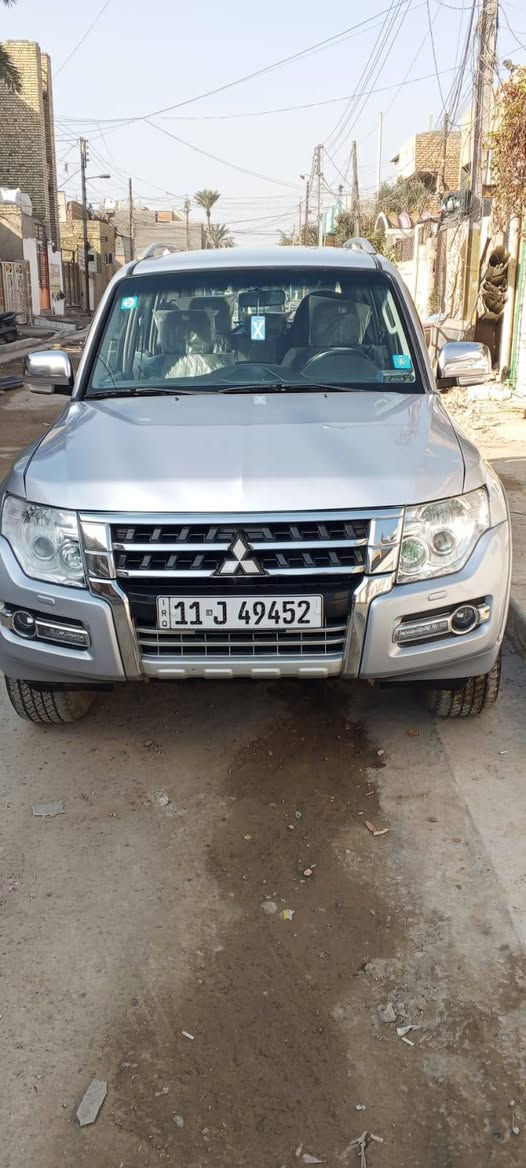 سلام عليكم باجيرو موديل 2008. رقم بغداد الجديد مكفولة كفاله عامه عده البنيد مصيوغ فقط مكينه كير تبريد كهربائيات كله شرط الفحص تخم تاير ويل كب تحكم ستيرن مثبت سرعه مري شفط 7. راكب 3. قطع تبريد محرك 3000. مكانهه بغداد سعر 125. وبيهه مجال 
***********
