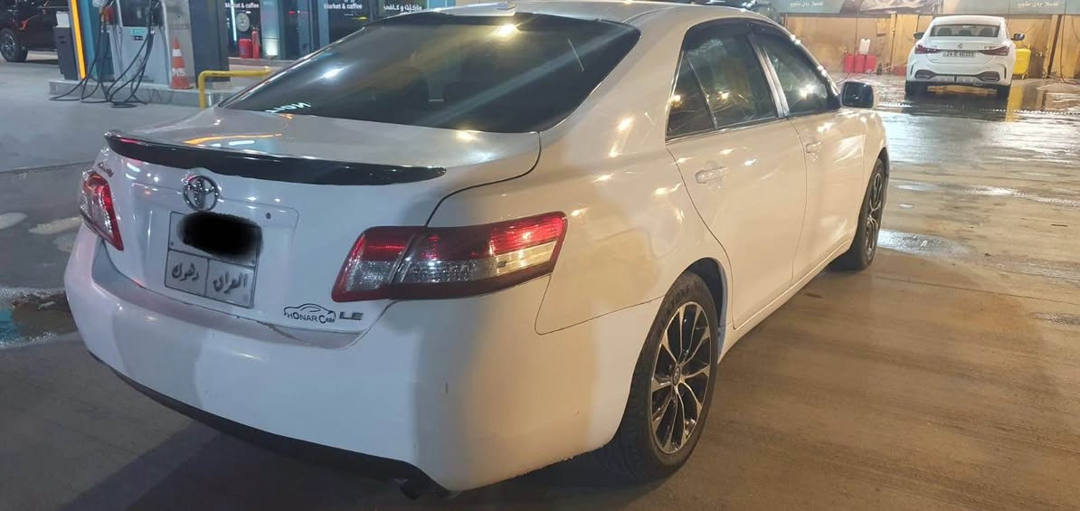 كامري2011امريكي كلين 
بدون دعم بدون صبغ  بيهه شبر تعديل بارد
كيرومحرك بشرط
تحويل بشرط
ويل كب تخم تواير جديد
تبريد شغال
5$غرامه ينزل من سعر 
سياره بدون مسرف 
شاشه ايبات +كاميره 
سياره جاهز مال بيت
سعر130ومجال
***********
*********** سميل, دهوك
