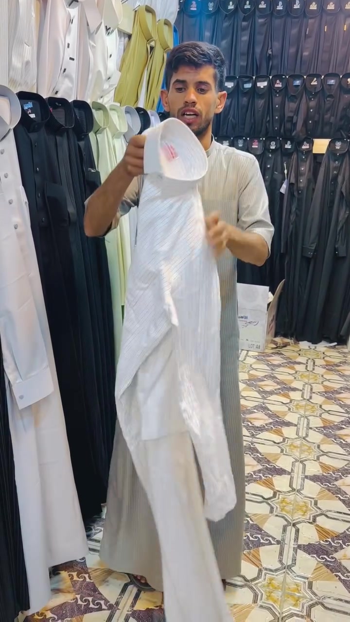 دشداشه ابيض مقلم بس ب 10000 الاف دينار فقط


**إذا كنت صاحب هذا الإعلان وتريد حذفه لأي سبب، رجاءا أرسل رسالة إلى الدعم الفني**