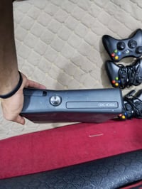 اكس بوكس 360 جديد مستخدم 5 مرات تلاثه جوستك غراضه كامله جديد المكان بغ...