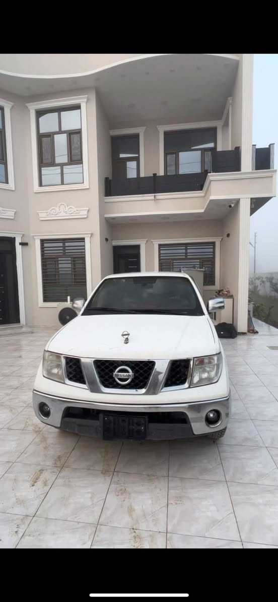 سلام عليكم نيفاره موديل 2012 الاتصال ع الأرق ***********
