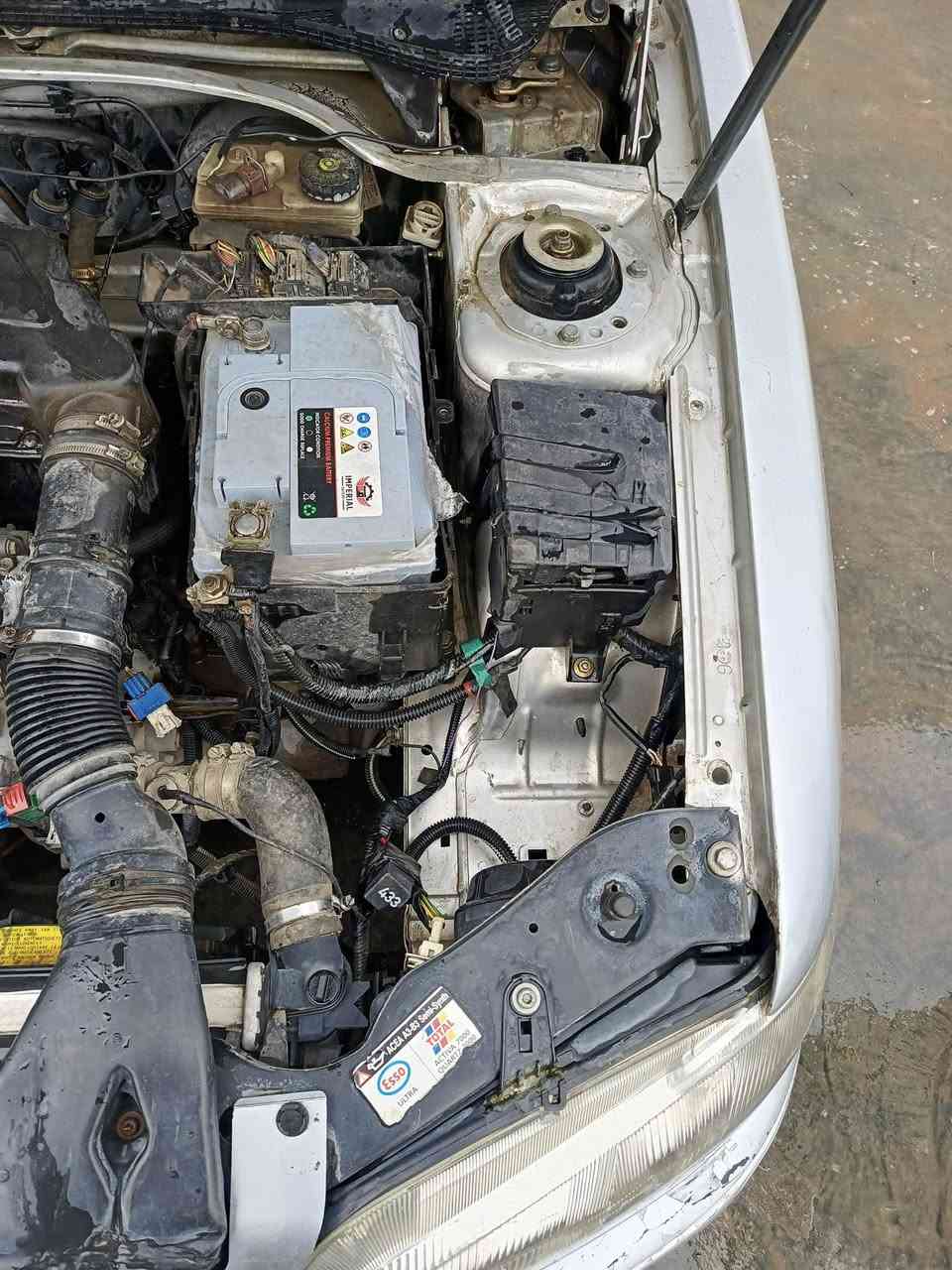 بیجۆی 306
گێڕو مەکینە بێ عەیب بەشەرت 
سەنەوی تا2026 مانگی 10 تازەیە 
بڕاوە غەرامە تحویل بەشەرت 
تەبریت ساردو گەرم لەسەر سویچ 
لێدراوی پێوەنیە 
کارەبایی مەزبوت 
سیارەیە زۆر جوان زۆر هەرزان 
سعر  29 ورق
شوێن چەمچەماڵ

***********
***********
بیجۆ 306 
گێر محرک مزبوت شرت
تحویل بشرت ماکو غرامە 
ماکو صرب 
تبریت بارد حار عل سویچ 
کاهربای مزبوت 
پاتری جدید 
تایرات زین 
مکان چم چمال
