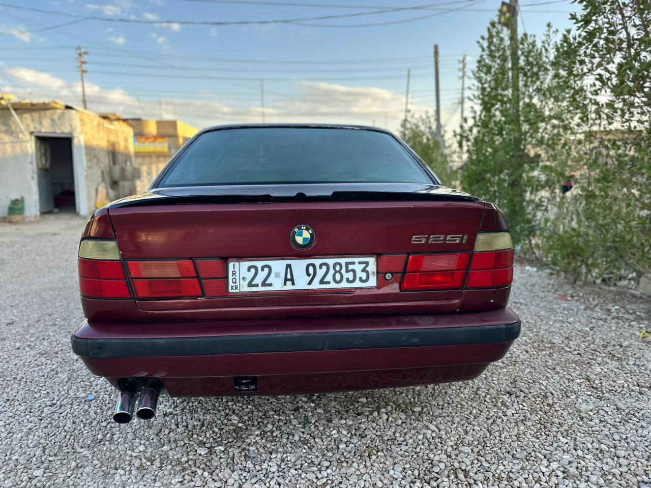 للبيع او مراوس بي ام 525 
مصبوغه جماليه 
محرك كير تبريد كهربائيات 
كفاله وكله مبدل وجديد رقم اربيل تريد تحويل تريد وكاله 
موديل 92 جاهزه من جميع النواحي 
السعر 62 ورقه 
***********
