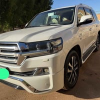 لاندكروز ٥٧٠٠ • ٢٠١٧ • رقم اربيل