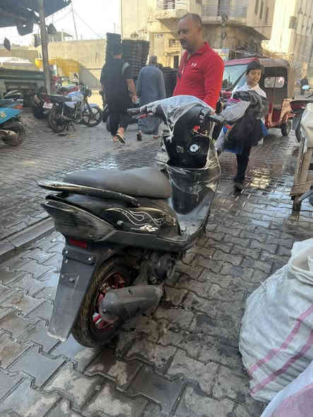 للبيع ماكس عدله كفاله عامه نازله قبل ٣ اشهر كله كامل متوازي علبيع نص نكره كله اصلي مابيها برغي تجاري سعرها ٥٥٠ قفل ❤️*********** مكاني زيونه
