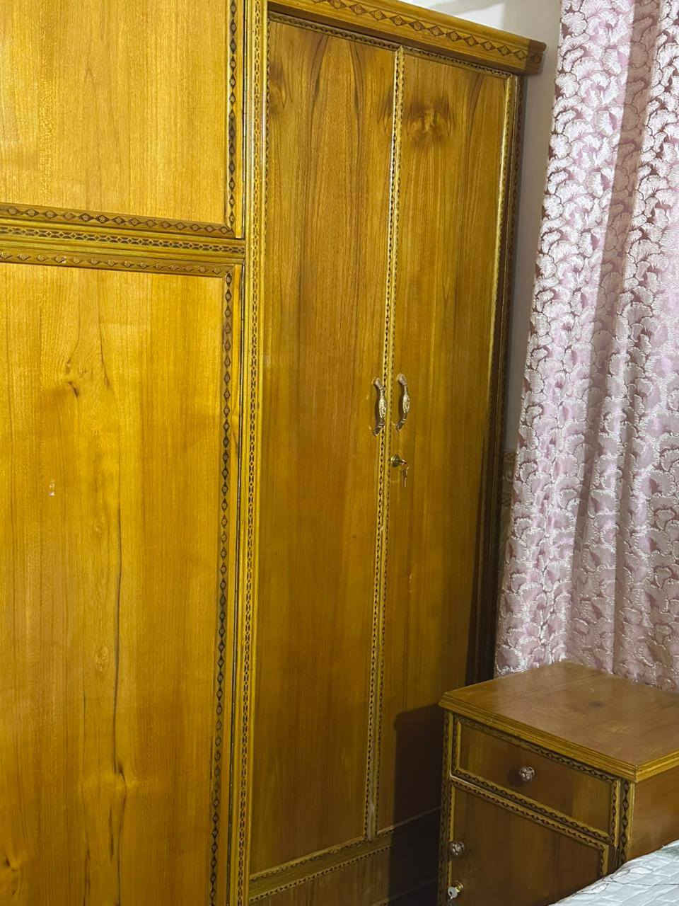 غرفه جديده السعر 500
***********
