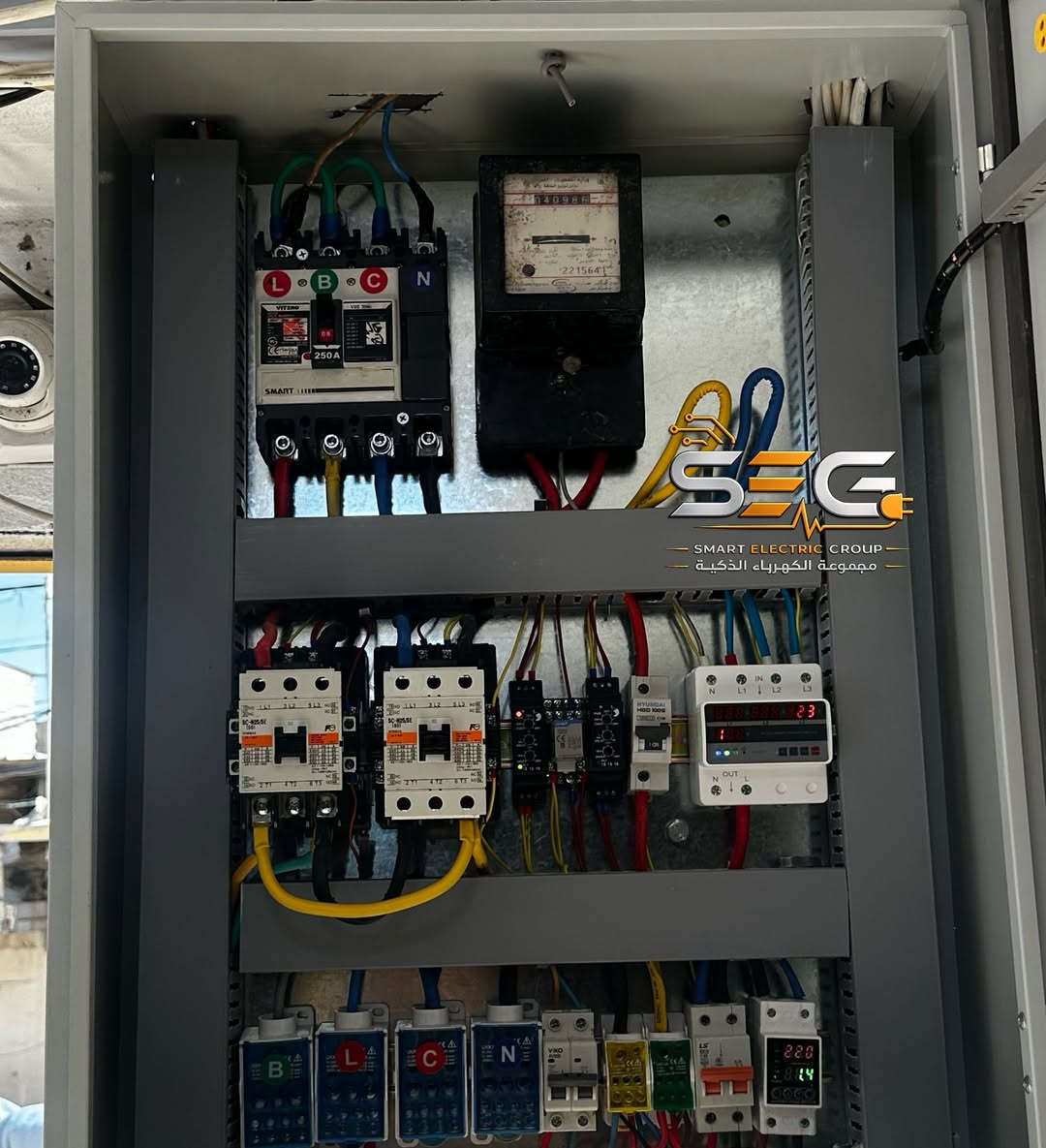 نفخر في مجموعة الكهرباء الذكية SEG بتقديم حلول كهربائية متكاملة وفق أعلى معايير الجودة والسلامة.

✅ تصميم وتنفيذ لوحات السيطرة والتوزيع
✅ حماية متقدمة للأجهزة والمعدات
✅ تنظيم احترافي وتمديدات دقيقة
✅ فحص وتشغيل وضمان جودة العمل
✅ تنفيذ للمحال التجارية والمعامل والمشاريع المختلفة

📞 للاستفسار والحجز:
***********

مجموعة الكهرباء الذكية SEG
🔌 خبرة • دقة • جودة • أمان

#مجموعة_الكهرباء_الذكية #SEG #لوحات_كهربائية #كهرباء #سيطرة_كهربائية #نجف #Smart_Electric_Group ⚡️
