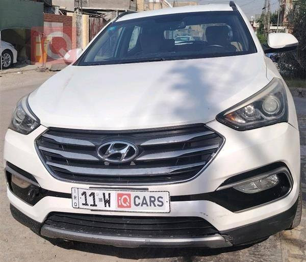 سنتافيا2017 خليجي خليجي خليجي(6 سلندر3300)7 راكب بغداد 
محرك وكير مكفولات
السيارة بيها سونار 
مكاني بغداد السعر182 وبيها مجال
***********
