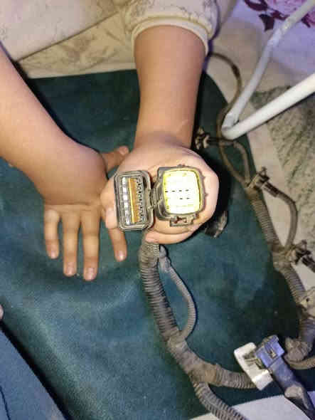 عندي ضفيره مل كير أوتو كامله مل بخاخات وجويتر  واوربم مكانهن ديوانيه اتصل على رقم أو خاص ***********
