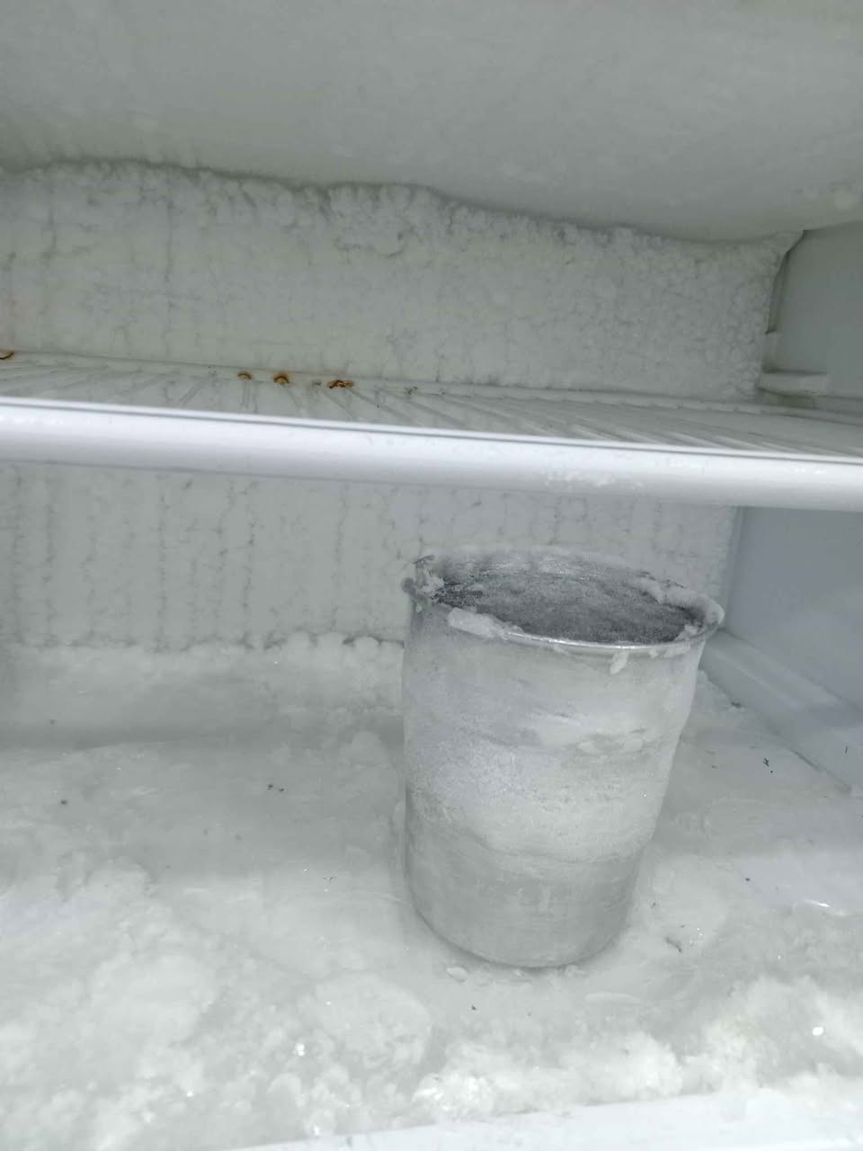 ‎السلام عليكم ثلاجه كونكورت لاصلي  للبيع ثلاجه نضيفه شرط شغل مداخله تصليح ***********‎ عمارة, ميسان
