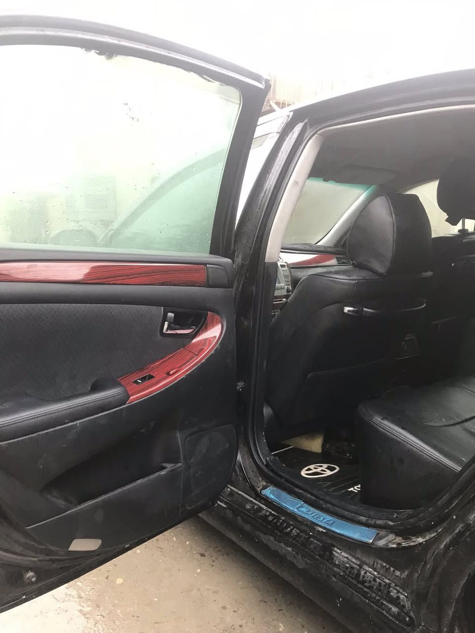 Majesta 2007 مووس
ڕه‌‌نگ گۆراوی دوبه‌ی
فولی بێ سڵاید
ویل سێڵ
كامل سپۆرت
ناوڕه‌ش
ڕۆنی گێر و مه‌كینه‌ تازه‌ گۆراوه‌
ته‌برید گه‌رم ساردی نییه‌ 
ده‌عمو لێدراوی نییه‌
Abs بیلاد
گێرو مه‌كینه‌ به‌ شه‌رت
سعر - ٥٠ گه‌ڵاو معمه‌له‌یه‌ زۆر كه‌م 

شوێن كه‌لار

***********
