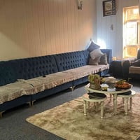 كنب • صالون • تخم