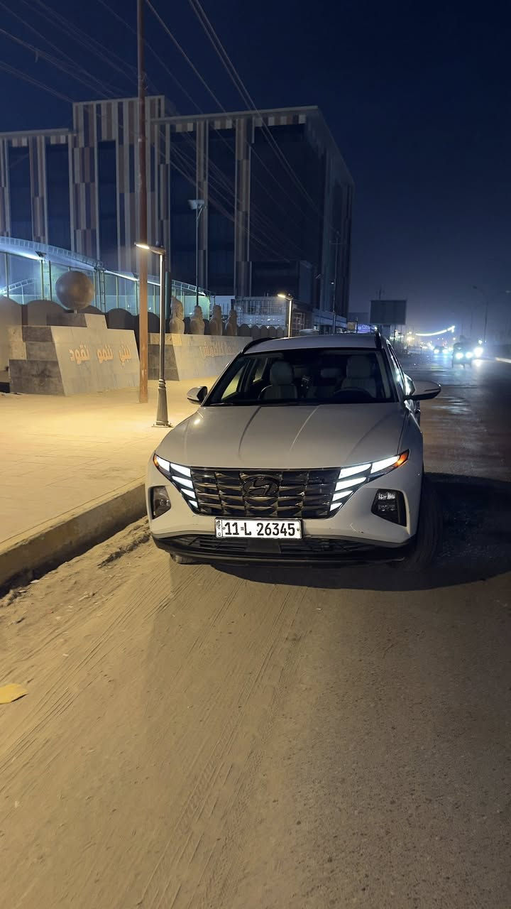 سلام عليكم  مراوس بجيب 17/18/19/
سياره توسان 2022 

وارد امريكي. بدون حادث بجم كبس بدون ايرباك 
بدون تبديل. بدون صبغ. بيها بارد فقط شبرين بل بنيد 

سياره نضيفه جدا جدا جدا. مال بيت 

فول عدى الفتحة 
رادار امامي 
رادار جانبي 
رادار خلفي 
مانع تصادم 
رادار انقطه عمياء صوتي 
قياده ذاتيه 
تحديد مسار والحفاظ على مسافه بينها وبين المركبه الثانيه 
4 وضعيات قياده 
كشن كهرباء 
قطعتين تبريد 
كشنات تدفئه
رقم بغداد باسمي 
ماشيه 72 الف كم 
صدر جديد 
تبريد. ثلج 
تايرات جدد 

السعر $185. وبيها مجال 
العنوان بغداد الدوره / البياع شارع الظغط 

مراوس بجيب  
17
18
19
رقم الهاتف. ***********
