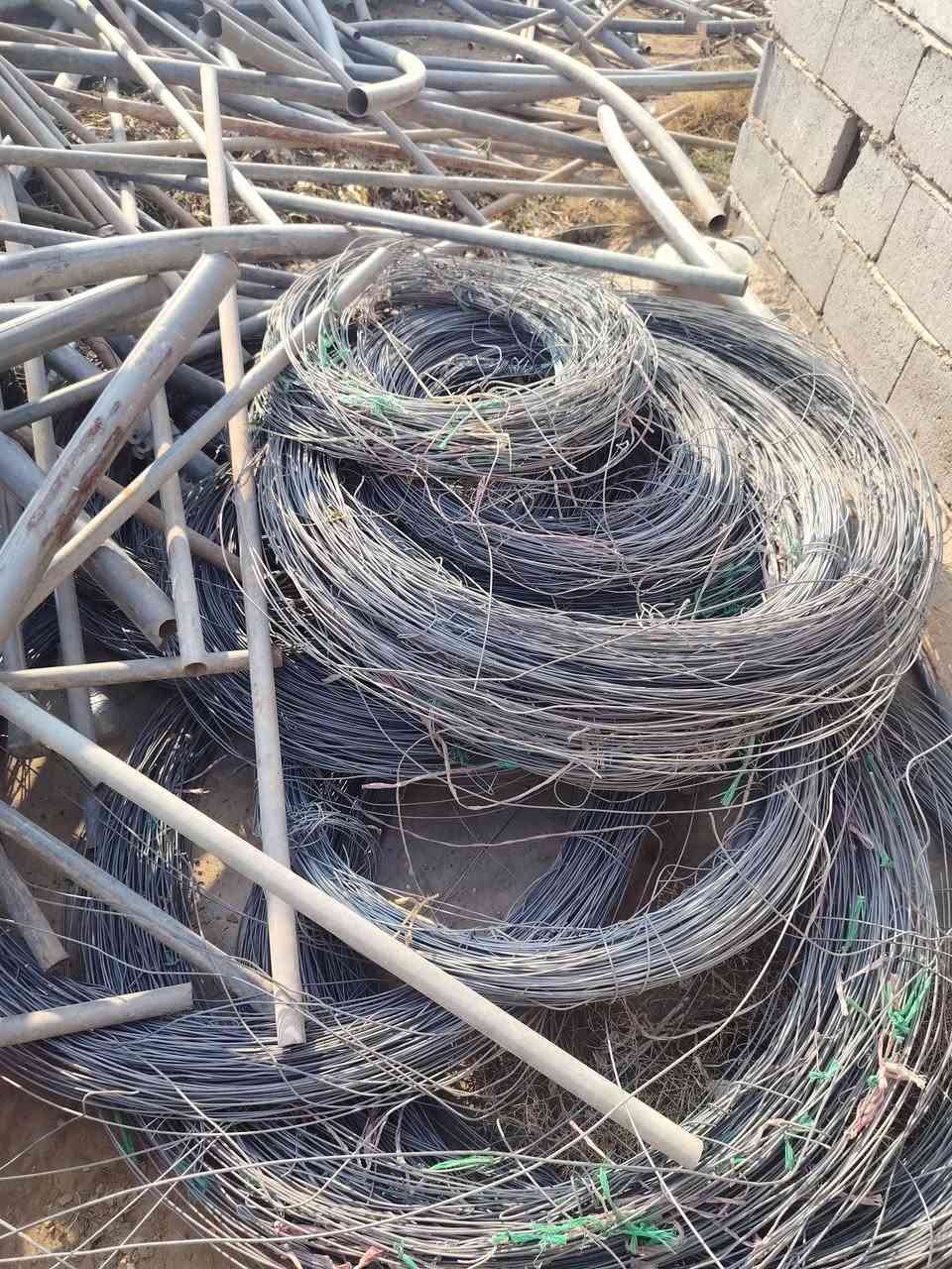 السلام عليكم
توجد بيوت بلاستكيه البيع أردني واللبناني حسب الطلب كميه محدود
الاستفسار *********** عنوان بابل جبله
