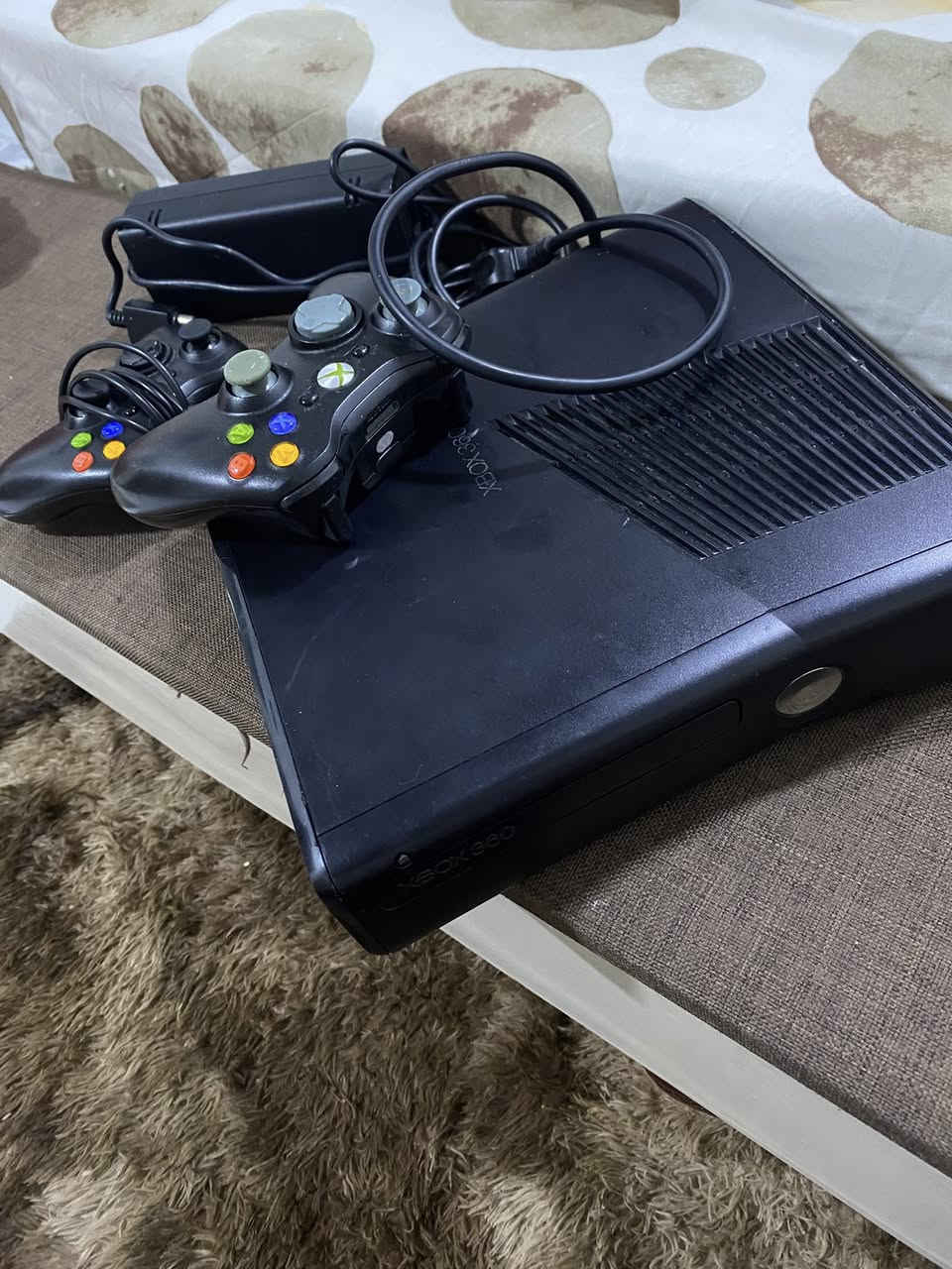 اكس بوكس 360 جهاز كلش نضيف شخط مابي  رامة 256 ويا يدتين لمس مو دكمة بي 138لعبة جهاز سعرة 90 وبي مجال


**إذا كنت صاحب هذا الإعلان وتريد حذفه لأي سبب، رجاءا أرسل رسالة إلى الدعم الفني**