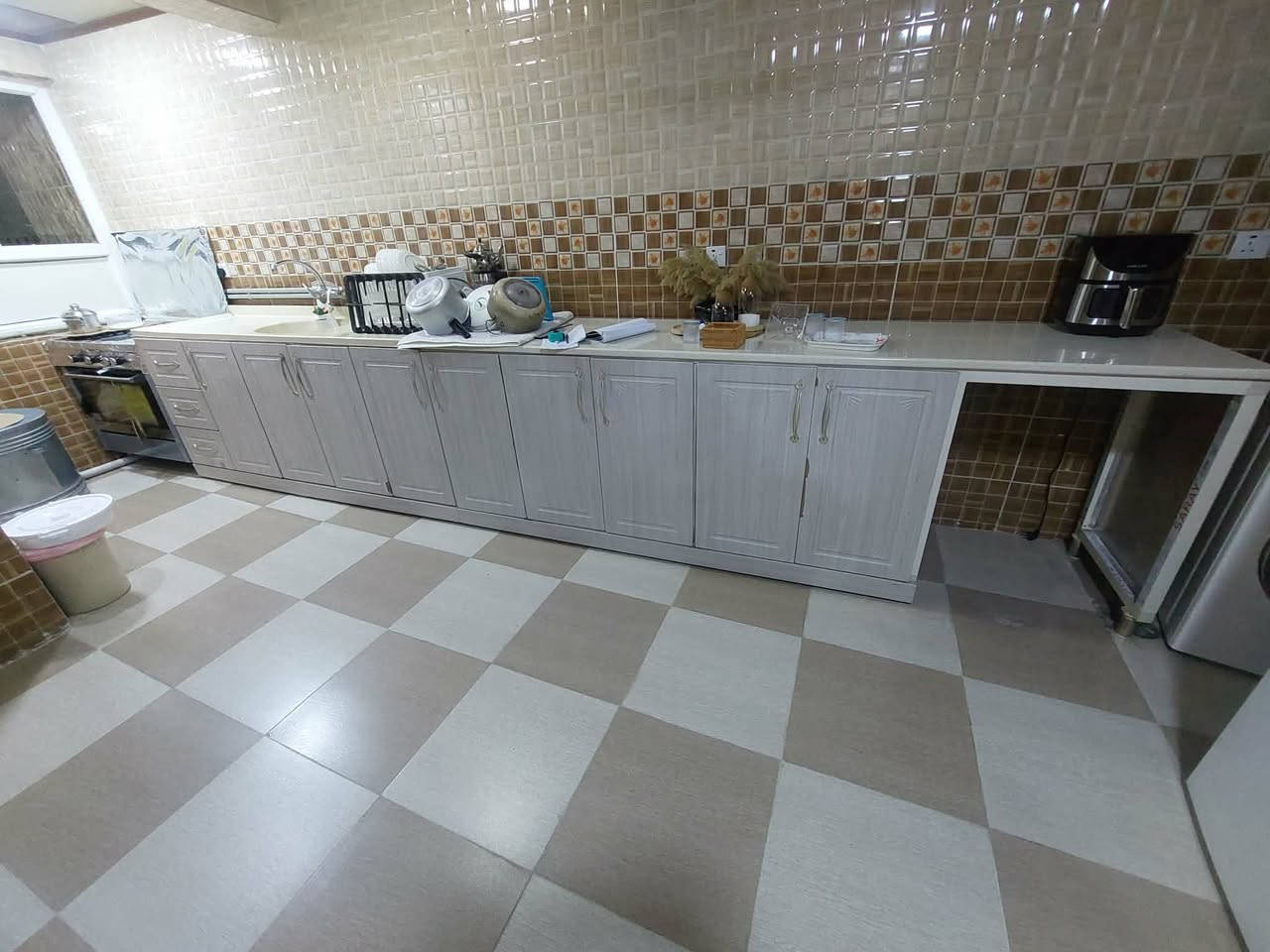 ناولامنیۆم دەرگادار 4مەترزیاترە سەربەردەنرخی200هەزارلەڕانیە


**إذا كنت صاحب هذا الإعلان وتريد حذفه لأي سبب، رجاءا أرسل رسالة إلى الدعم الفني**