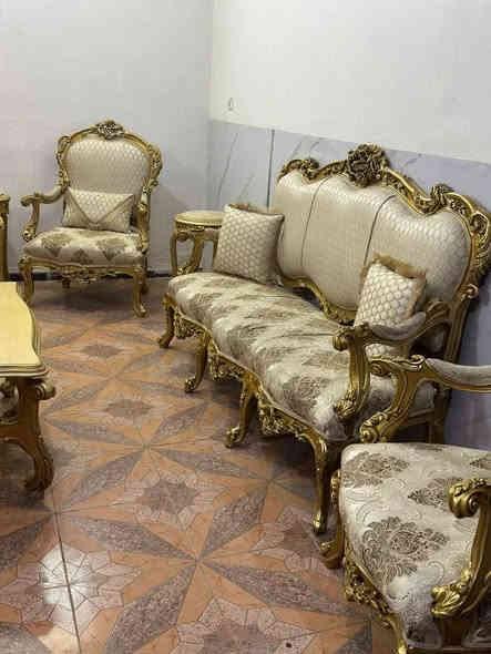 تخم زان مصري دمياطي ١٠ مقعد مع سيت طبلات اخو الجديد نضافه فول طلاء ذهبي حراري اتصل *********** بغداد
