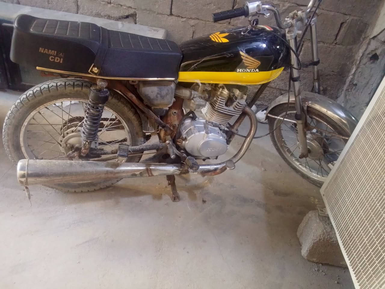 للبيع دراجه ادوات مكفوله من سرقه تجي تاخذهه من لبيت دراجه نقل شاصي مثل موبصوره سعر ٣٥٠ عنوان بصره مشراق لقديم


**إذا كنت صاحب هذا الإعلان وتريد حذفه لأي سبب، رجاءا أرسل رسالة إلى الدعم الفني**