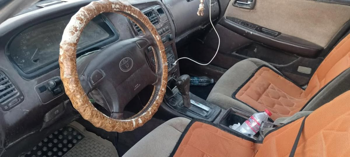 سياره مارك نفخ رقم نجف ابو الوكاله بالناصريه سياره بيها كصه وبيها بگن سعرها 25$معلومات ***********
