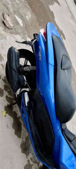 لبيع  جيل الاول 
بيه بيه تبخير قليل جدا 
بغداد البياع 
سعر  مليون  ***********
