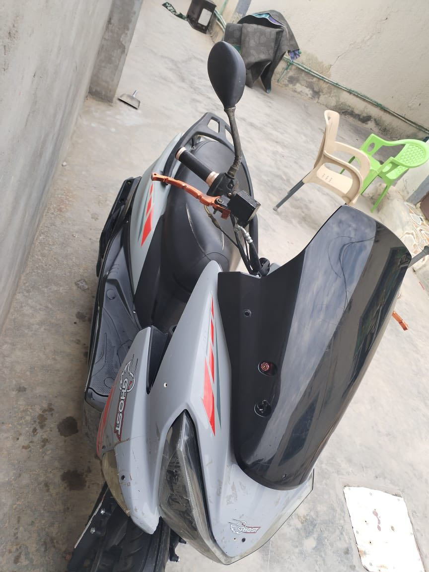 السلام عليكم شباب للبيع
￼ دراجة نظيفة ￼ محرك خير من الله
‏دراجة ￼ شلعه مو شراي لا يتصل ولا يعلق
***********
‏￼ ￼ مكان مسيب ￼
