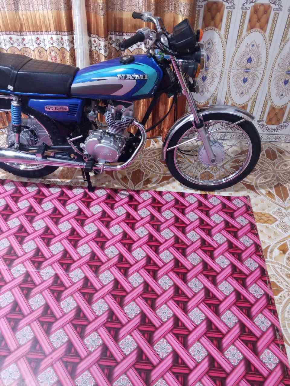 دراجه نامه شلامجه الأصلي للبيع موديل 23 طالع بل 24 رقم وسنويه جديده كلش وكله شغاله بسم الوكيل الأخوين حسين نوري السعر مليون و 850 ) 1850 مكاني بالزبير الشراي يتصل ***********
