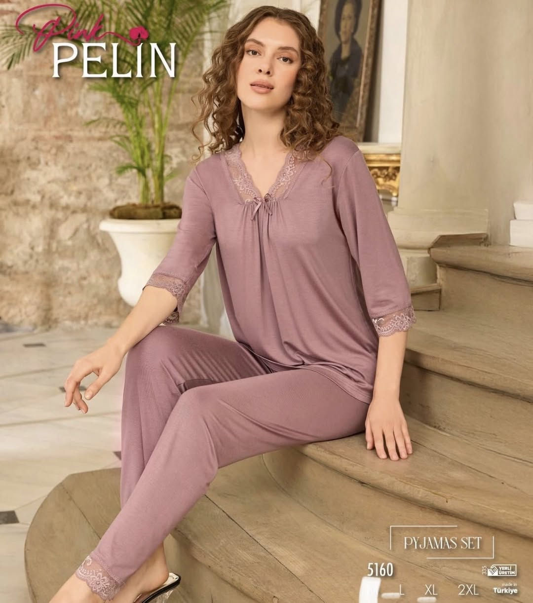 وصل تراك 
زبده ماركه الاصلي 
خامه مريحه جدا ملمس ناعم 
يلبس M. L. XL. XXL

السعر 15
التوصيل سماوه 2000
التوصيل محافظات 5000


**إذا كنت صاحب هذا الإعلان وتريد حذفه لأي سبب، رجاءا أرسل رسالة إلى الدعم الفني**