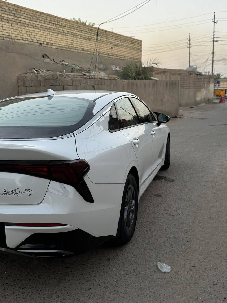 السلام عليكم
K5
2024
خليجي سيارة بية بارد فقط بدون دواخل بدون شي ربع من باب وربع من مدكر +الخسفة الي بلبنيد موضحة بصورة 
رقم أربيل الدولي بأسم شركة وكالة فول مواصفات عدا البنوراما
بصمة أبواب
بصمة صندوك
تحكم ستيرن جهتين
شاشة جبيرة ديجتال كار بلاي
كشنات جلد
5 وضعيات قيادة
كروز مثبت سرعة
شاشة اعطال
شغيل عن بعد 
حساسات امامية
حساسات خلفية
كامرة خلفية 
مانع تصادم أمامي (رادار)
مكينة 2500 تنفس طبيعي 
ميل سيارة 90الف 
 وبعد بية هواي مواصفات 
السيارة على وضع الشركة بلادية
مكينة وكير وتخم تاير وحدادية وتبريد كلة مكفول وعلى وضع الوكالة
السعر 205
العنوان  البصرة 
 الاستفسار  ***********
