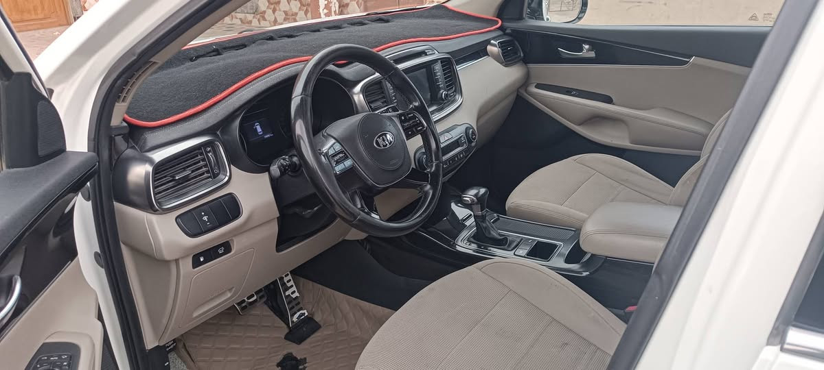 كيا سورنتو 2019 للبيع او مراوس
رقم قادسيه
سنويه ل30
6سلندر
7راكب 
بصمه تشغيل وابواب
جنطه كهربائية 
علامة سورنتو بلدوسة
3انظمه قياده 
بردات خلفية   
اضواء ترحيب
 اشاره+مري قلابة
 حساسات خلفيه امامي
تبريد ٣ قطع 
تحكم استيرن   
لايت زنون عالي ناصي
السياره كفاله عدا  الصبغه الي ماشر بالصوره
 
مكان السياره الديوانيه قضاء السدير 
للاستفسار الاتصال على الرقم
***********
