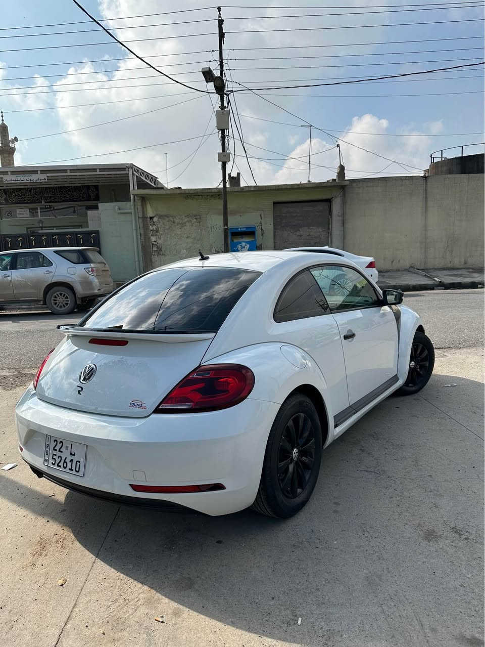 فوكس واكن بيتل
موديل ٢٠١٨
ماشي ٦٥٠٠٠
قطعتين صبغ 
مكان واحد تعديل
سياره مال بيت 
نص موصفات 
بدون نقص 
سعر ١٠٥ 
مكان سياره اربيل 
***********
واتساب أربيل, العراق
