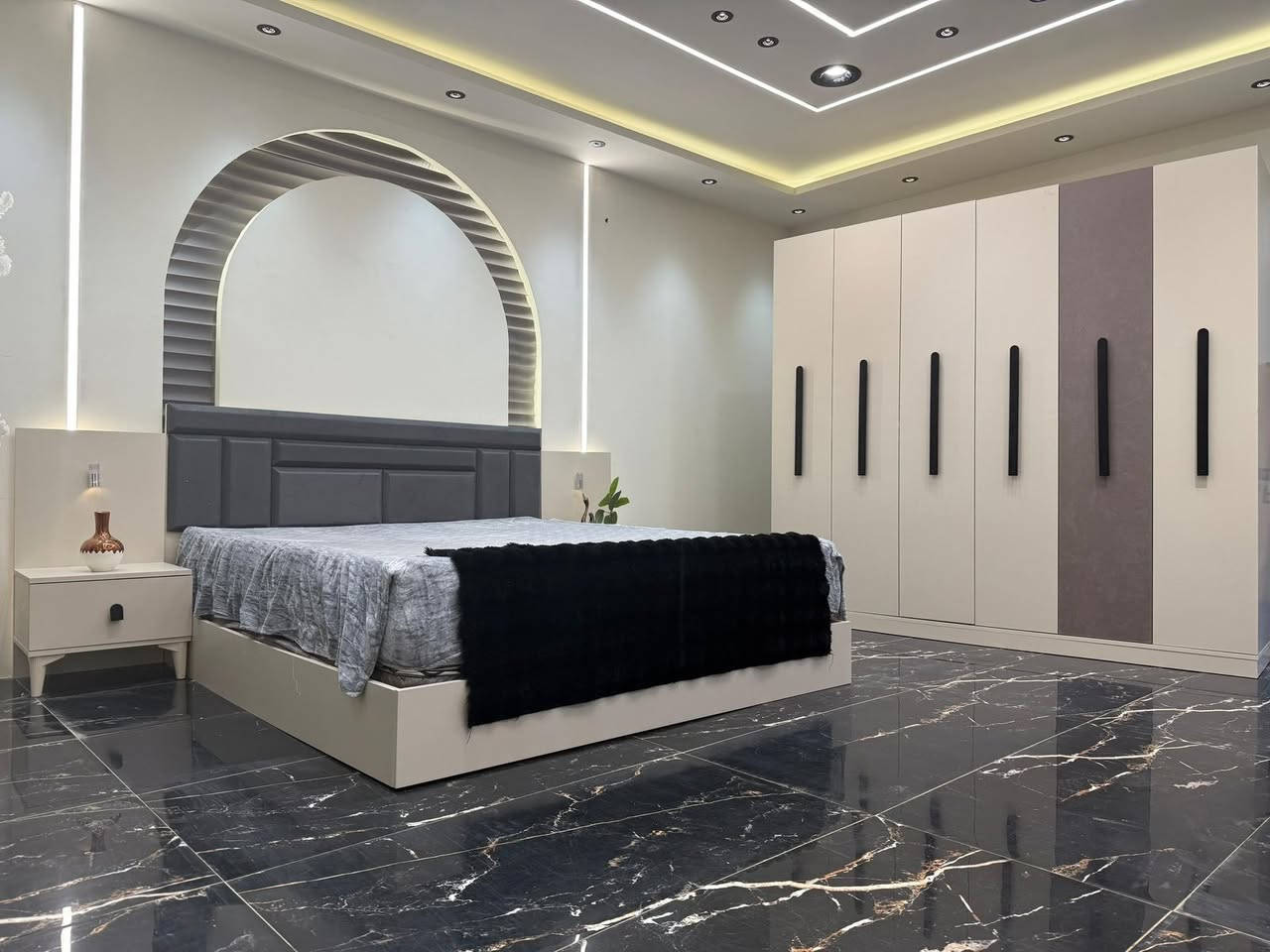 *موديل مارسيدس*
 5 قطع      كنتور 220
 السرير ثابت 

السعر 575
 #غرف_نوم #غرف_نوم_تركية_باسعار_تنافسية #توصيل_لجميع_محافظات_العراق سنتر بغداد للاثاث التركي


**إذا كنت صاحب هذا الإعلان وتريد حذفه لأي سبب، رجاءا أرسل رسالة إلى الدعم الفني**