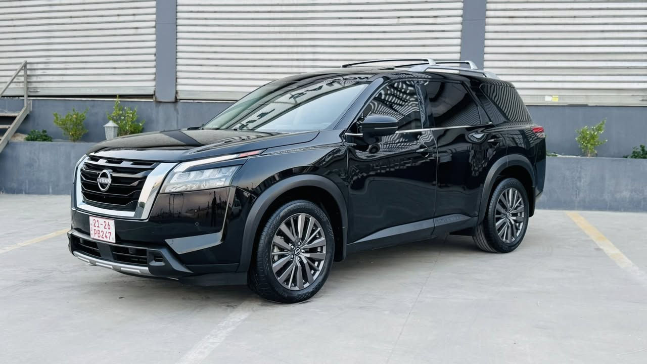 Nissan Pathfinder SL 
نيسان باثفندر SL
موديل  2024
محرك 6V    3500 
عداد المسافة 49  الف 
سقف بنوراما 
رادار امامي (تحديد مسار)
رادار جانبي (نقاط عمياء)
رادار خلفي (تحذير من الاصطدام)
كاميرات 360°
كشنات جلد
كشنات خلفية تدفئة 
كشنات Vip
بردات خلفية
شاشة كبيرة لمس+كاميرا
شبر جامرلغ السكن صبغ
بدون دواخل  
ارباك استيرن سستم
تترقم شمالي شرط الترقيم
السعر//  238 مجال بسيط
عنوان  كركوك 
***********
