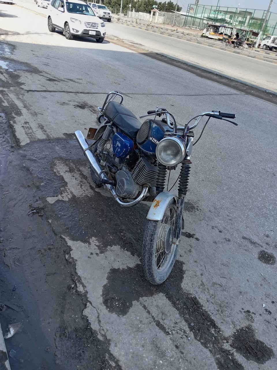 مرخصت مدير الكروب ماطور تلث ارباعه ألماني رقم نكليزي مداور ثاني يوم الشراي ***********
