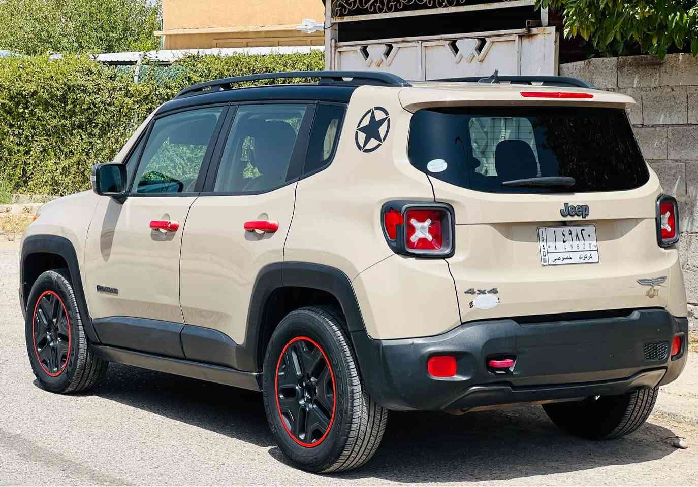 جيب رنكد تريل هوك أعلى فئه موديل 2017 فول مواصفات
بنو راما
بصمه
كامره خلفيه
حساس
هند بريك دكمه كهرباء
تحكم ستيرن فول جهتين
كشنات تدفئه
ستيرن تدفئه
نظام مانع انزلاق ABS
مكينه 2400 دوش 4 سلندر
اربعة انظمه قيادة
ضرر جامرلغ وبونيد 
بدون دواخل
رقم كركوك
السعر 115 
بيها بطاقه بانزين
مكلف بالنشر الاتصال على الرقم التالي 
*********** كركوك, العراق
