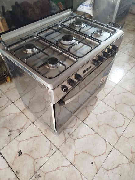 طباخ ديلوكس مصري للبيع عل فحص وضمان ديوانيه حي العسكري قرب تقاطع شارع ستين قرب موكب  باب الحوائج سعر 230للاستفسار تصال على رقم ***********بي واتساب
