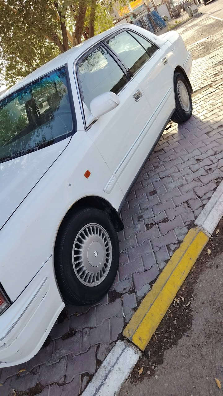 السلام عليكم سوبر راس ثور موديل  1998 ايسر بلادي سعودي  السياره جاهزه من اخر حبايه محرك كير مكفول رقمهه قادسيه بساميه سعرهه 75رقم المبايل   ***********
