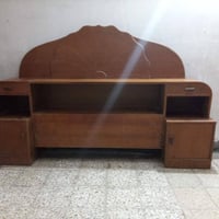 غرفه خشب • نقص تخت • مكان حله